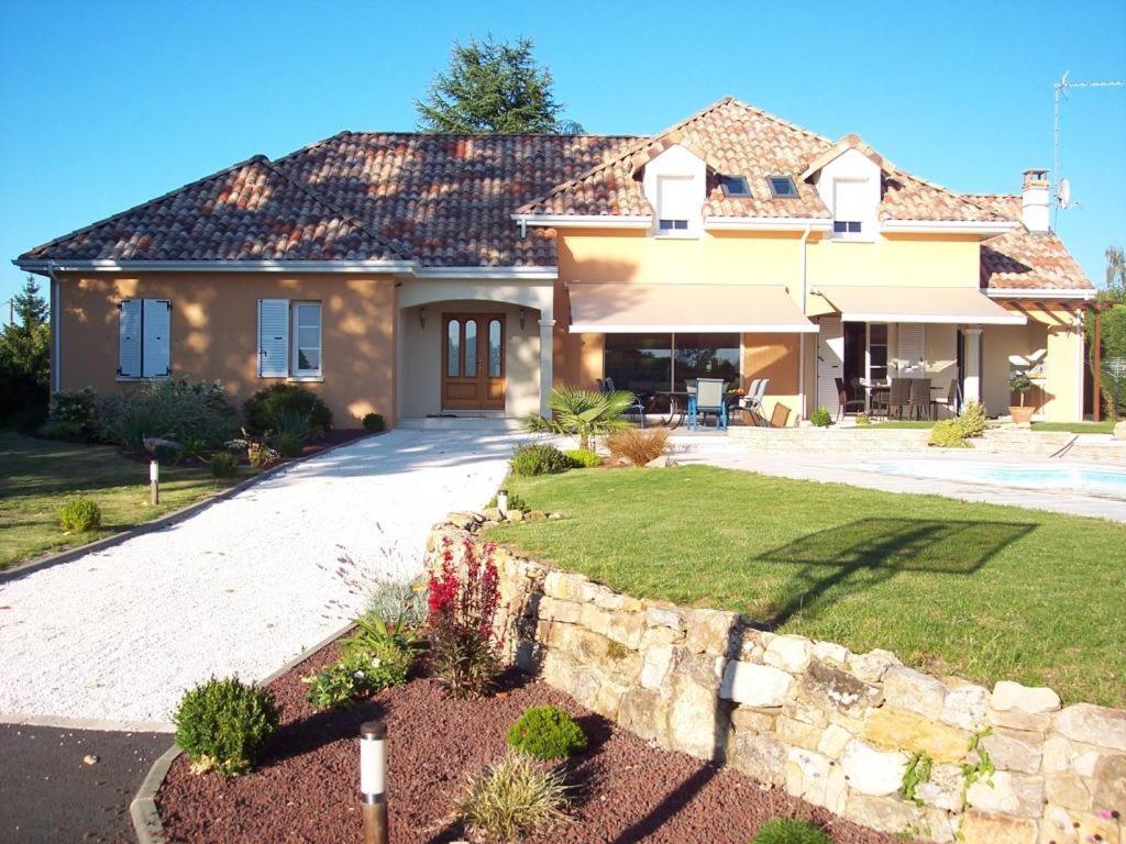 Villa Du Courboulay Sarge Les Le Mans Exterior photo
